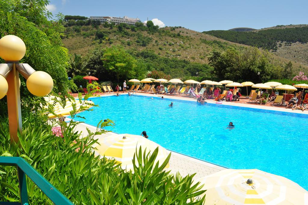 Club Residence Pianetamaratea Santa Caterina  Luaran gambar